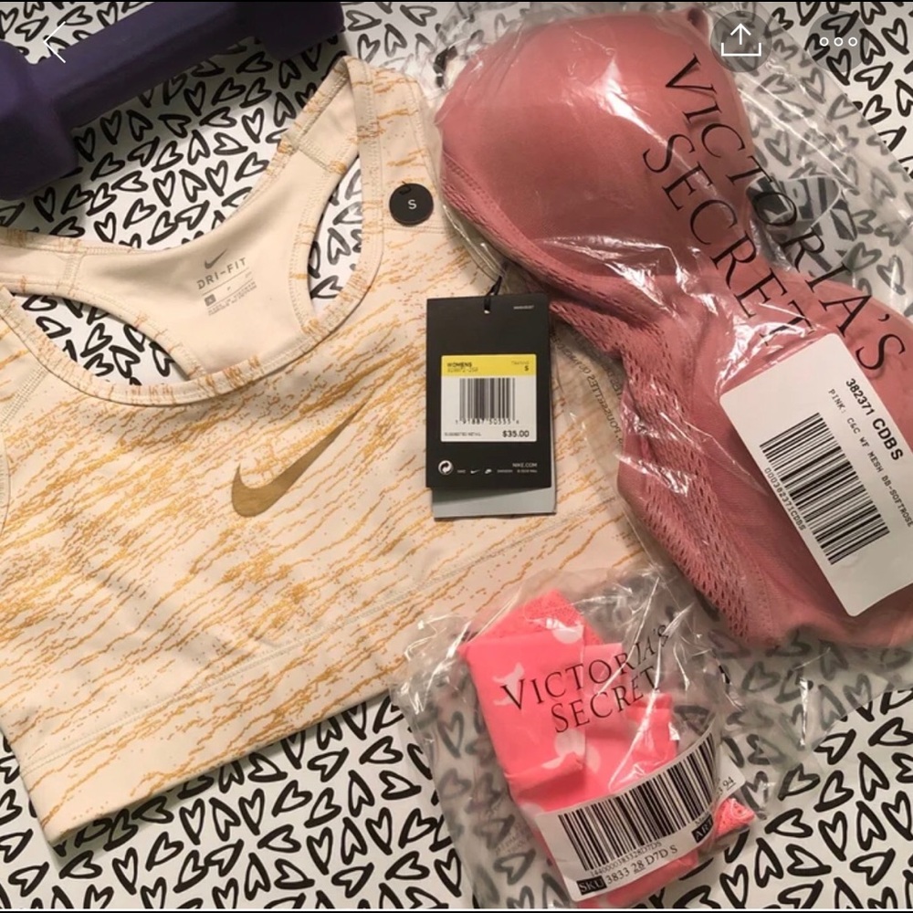 Sport bras and panty